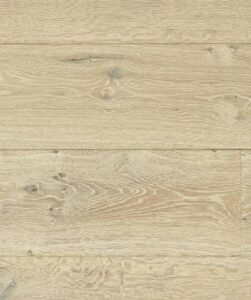 Parquet en bois clair avec planches larges, grain visible et quelques nœuds